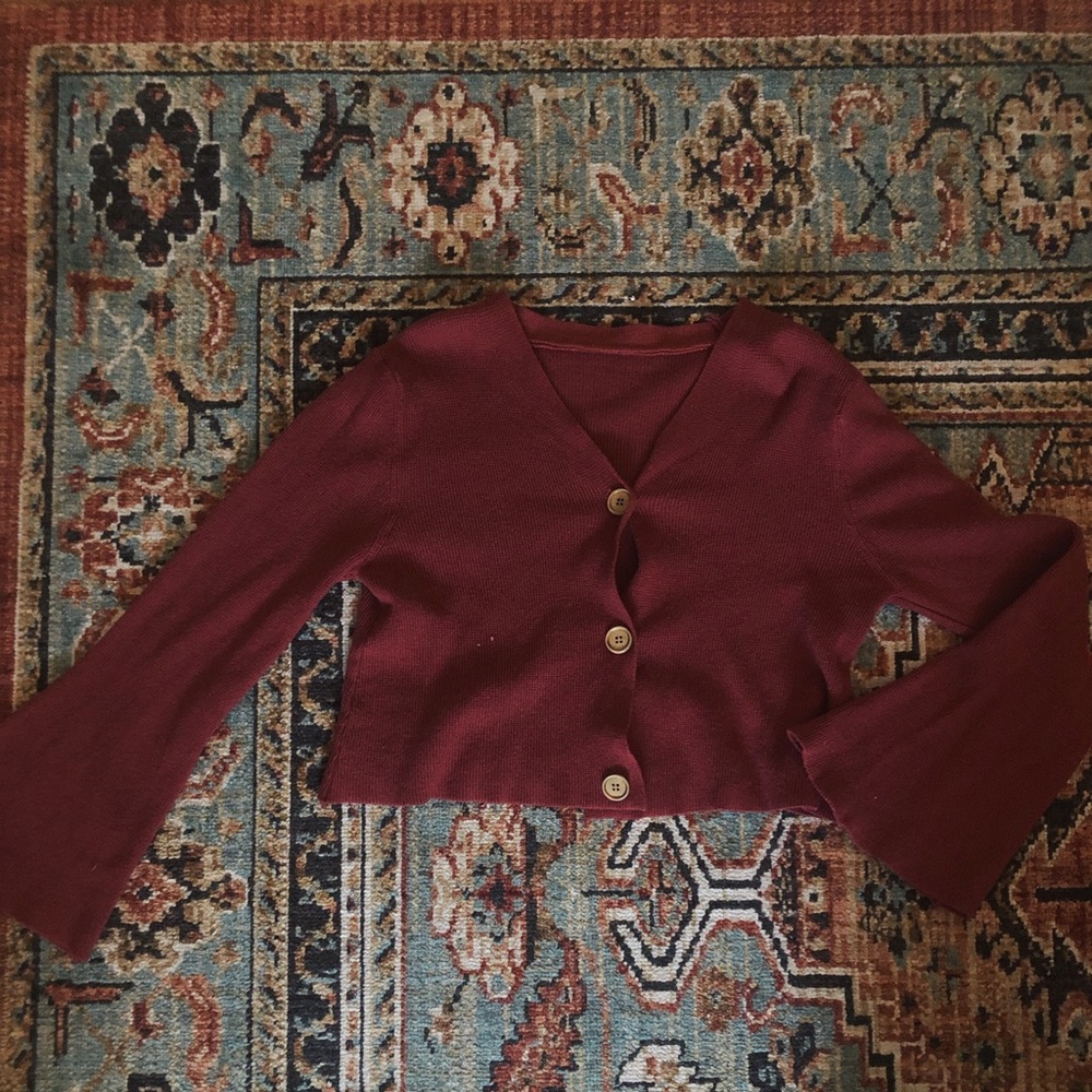Cropper light sweater
